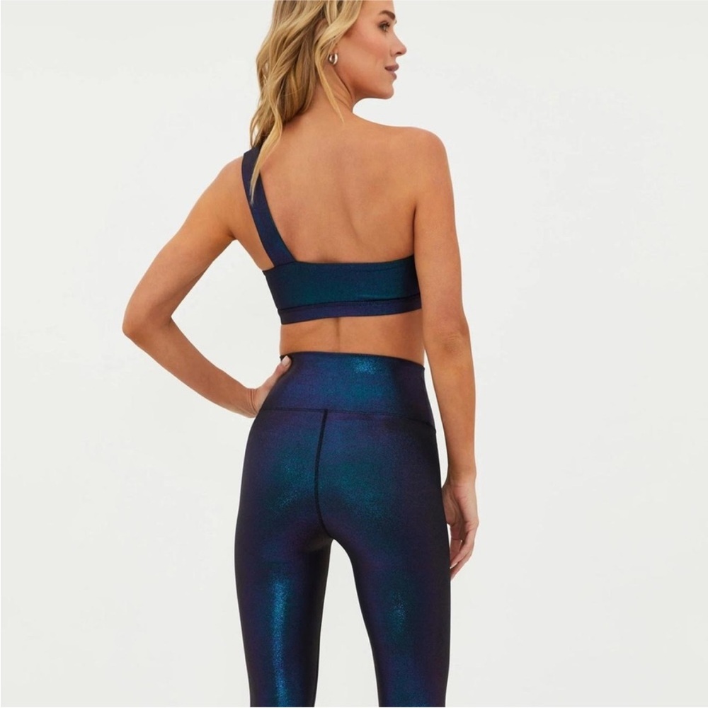 Beach Riot - Shimmer Shadow Ella One-Shoulder Iridescent Sports Bra (Small) - Picture 3 of 6